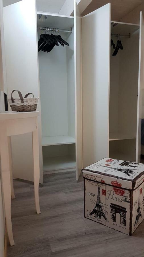 Appartamenti Laura Wi-Fi Curti Luaran gambar