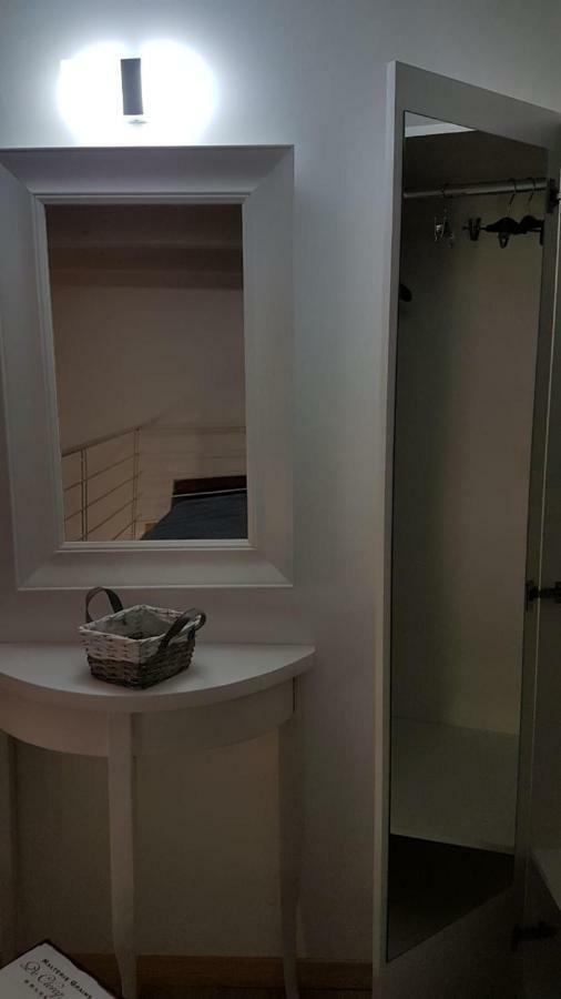 Appartamenti Laura Wi-Fi Curti Luaran gambar